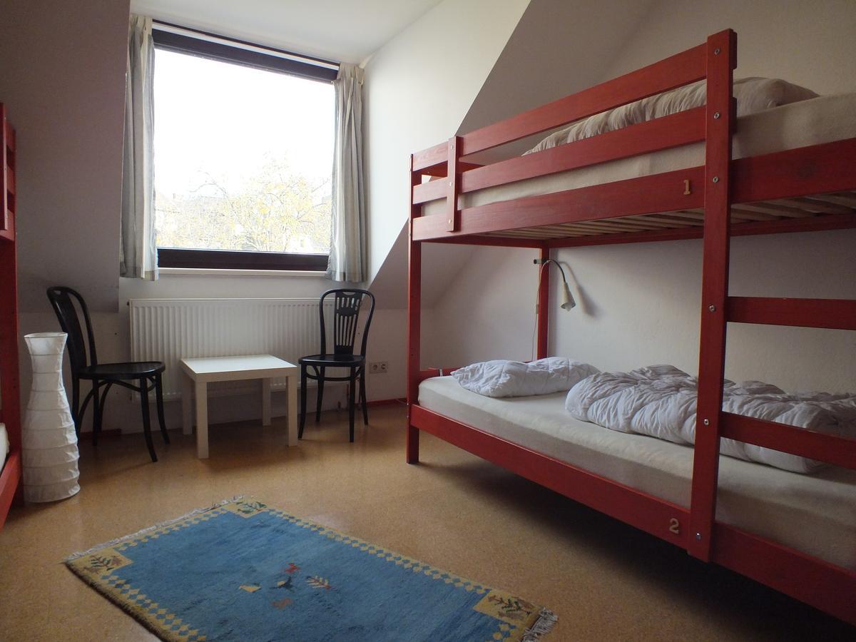 Max Hostel Bonn Buitenkant foto