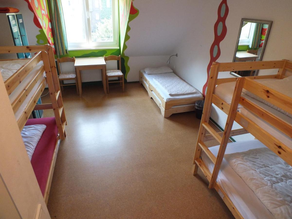 Max Hostel Bonn Buitenkant foto