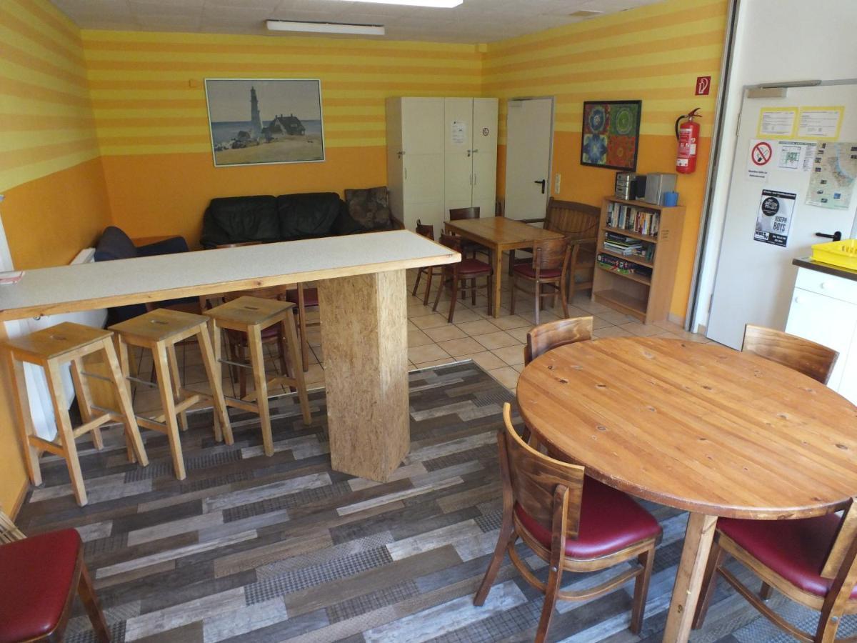 Max Hostel Bonn Buitenkant foto